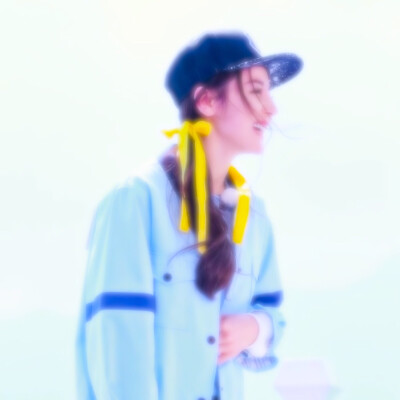 迪丽热巴
自调头像『美工：婆婆』
原图来源网络，二转注明