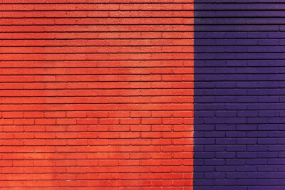 red-blue-bricks-pattern