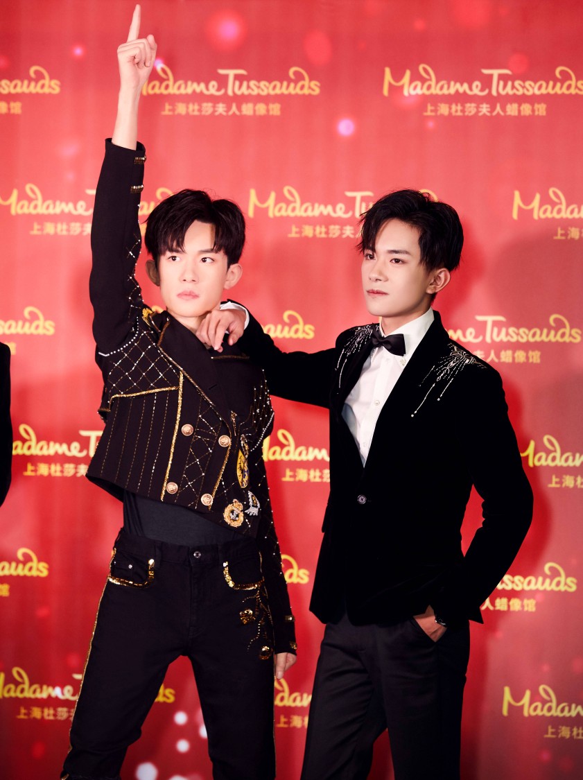 易烊千玺
8.6上海杜莎夫人蜡像馆
图cr.logo/饭修