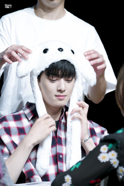 [180818 高清]Makestar写真集签售会