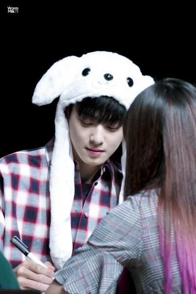 [180818 高清]Makestar写真集签售会