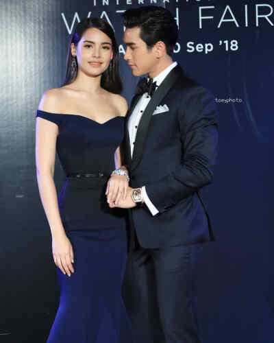 Yaya Urassaya Sperbund-Barry Nadech Kugimiya/naya