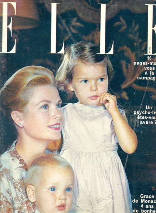 15 Avril 1960 Princess Grace with her first born Caroline and baby Albert