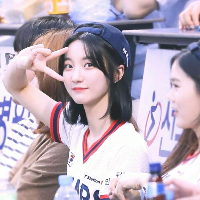 裴有彬
by 予四九