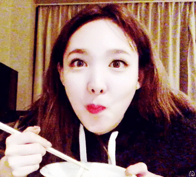 兔宝宝次饭饭啦