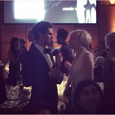 石头 & 加菲 stonefield 