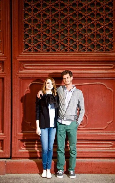 石头 & 加菲 stonefield 