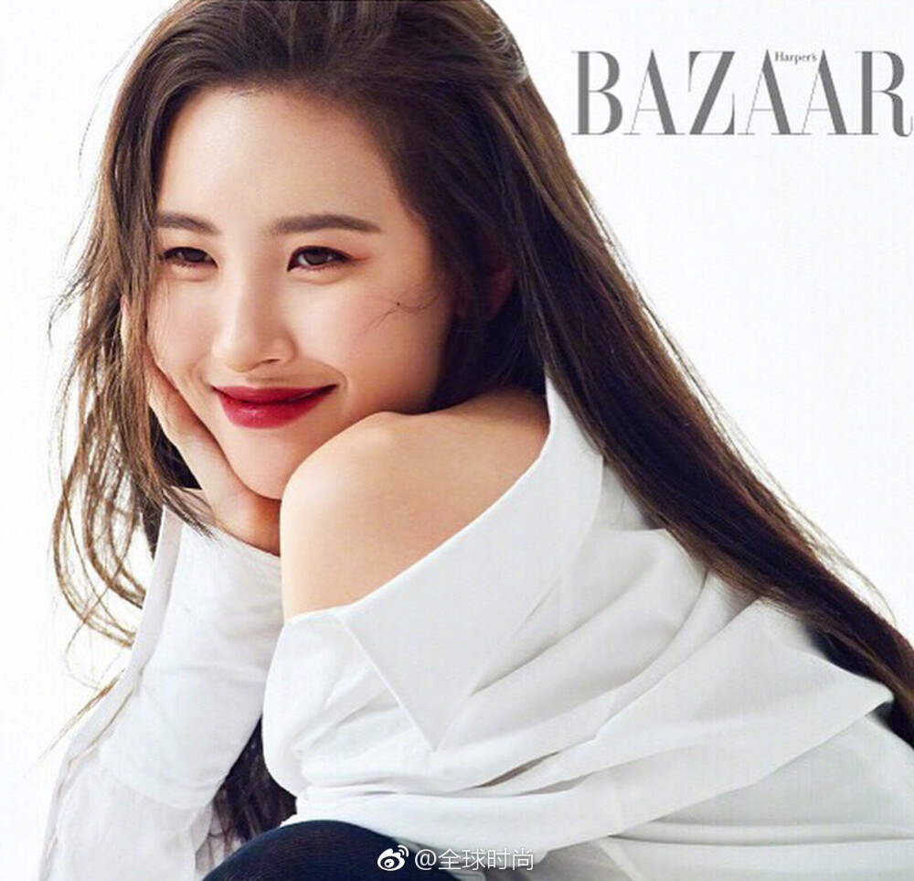 #李宣美# &amp;《HarpersBAZAAR》韩国版九月刊封面，最敌不过脸长得好看的人身材还这么好，宣美43kg，你多少？[米奇比心][米奇比心] ​