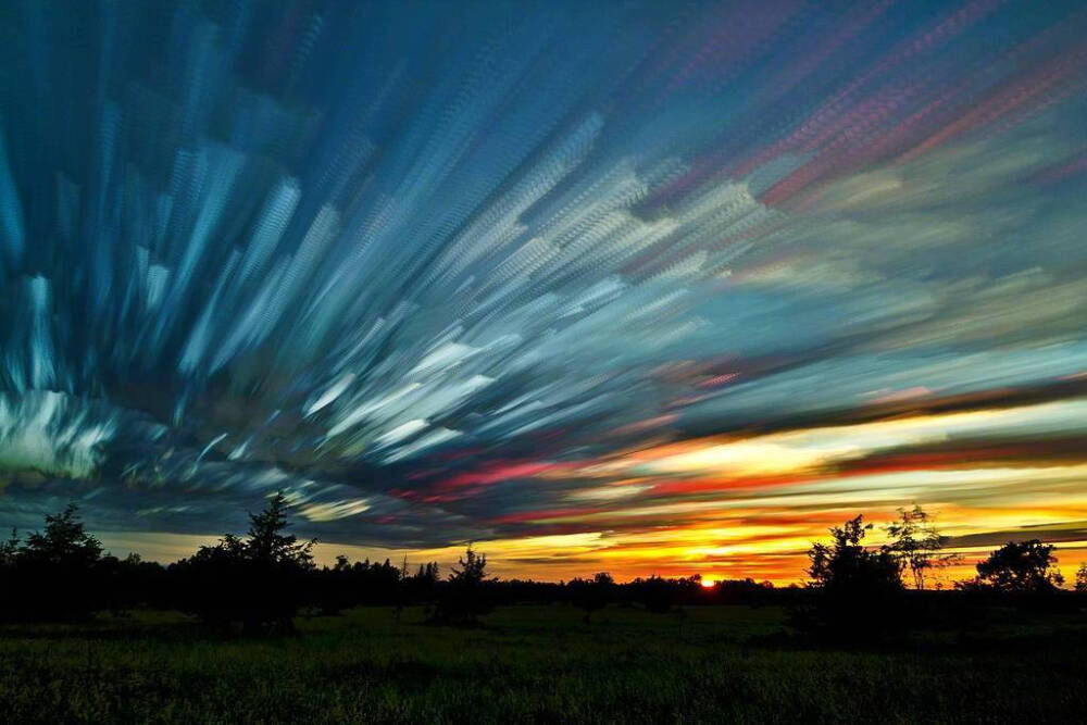 霞光万丈via.Matt Molloy ​