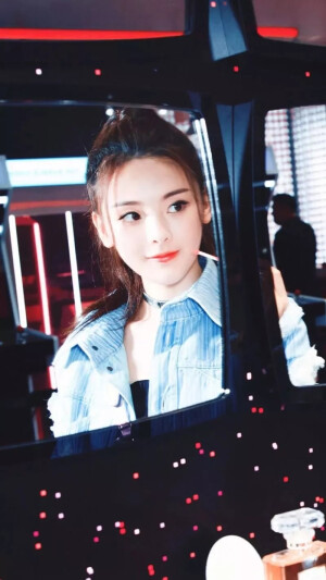 杨超越♡
