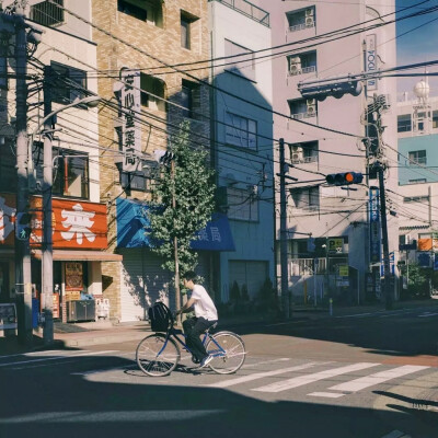 背景！