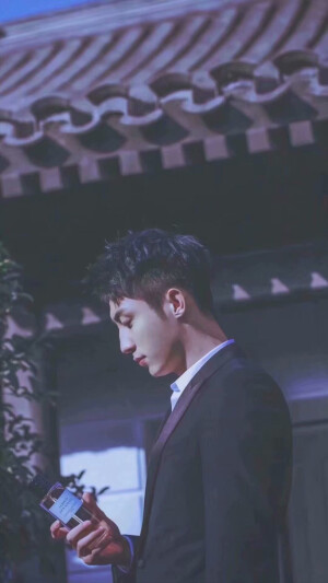 壁纸来一小波♡