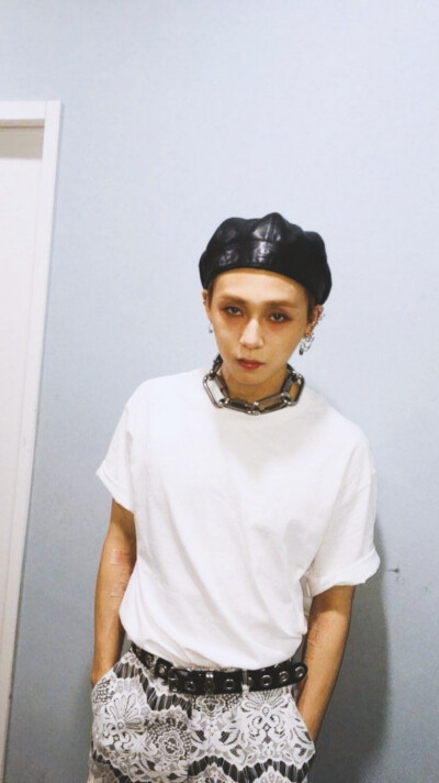 PENTAGON 金孝钟 (E'Dawn)