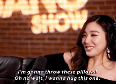 Tiffany Young 黄美英