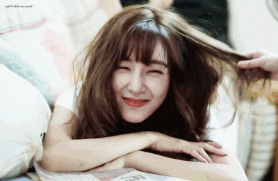 Tiffany Young 黄美英