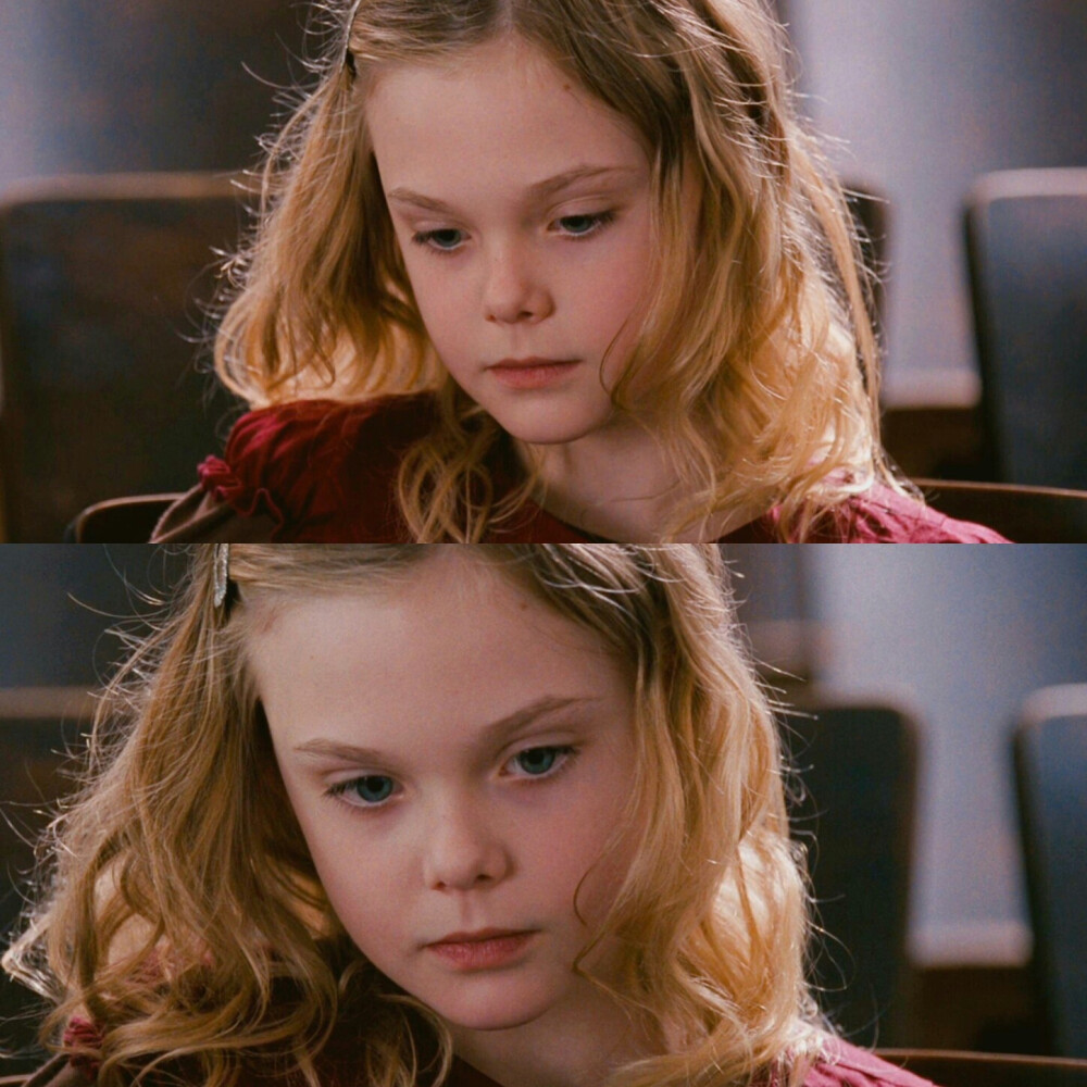 艾丽·范宁
Elle Fanning
《菲比梦游奇境》