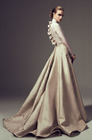 Ashi Studio - Couture