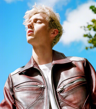 troye sivan