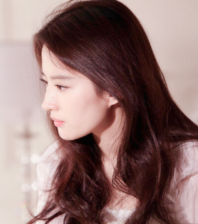 刘亦菲，爱你么么哒