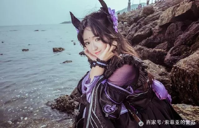 剑网三花萝cos cn:陆离
摄影：阿远KARASU