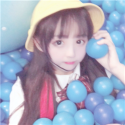 着迷于你眼睛，银河有迹可循