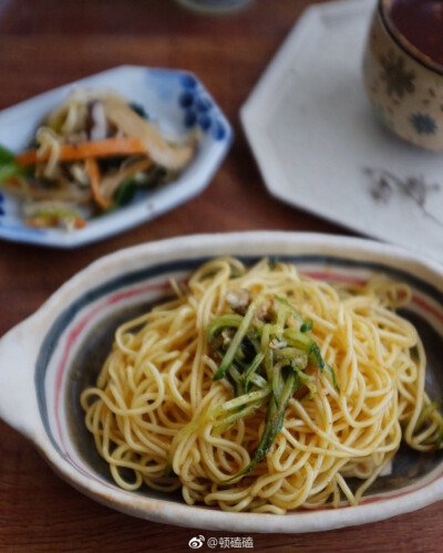 记美食，奶油泡芙，糕点，红薯，面食，仙豆糕，蛋黄酥