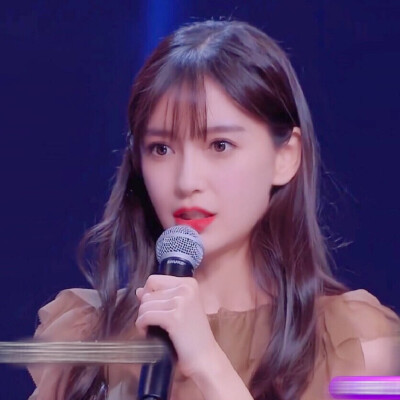 女神 颖三岁 仙女颖 蠢颖 北鼻 鼻鼻
杨颖Angelababy
你若微笑丶目光便倾城
♡全世界最好的杨颖♡
by.若萱