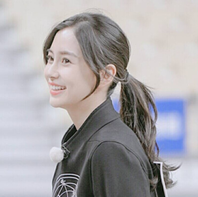 女神 颖三岁 仙女颖 蠢颖 北鼻 鼻鼻
杨颖Angelababy
你若微笑丶目光便倾城
♡全世界最好的杨颖♡
by.若萱