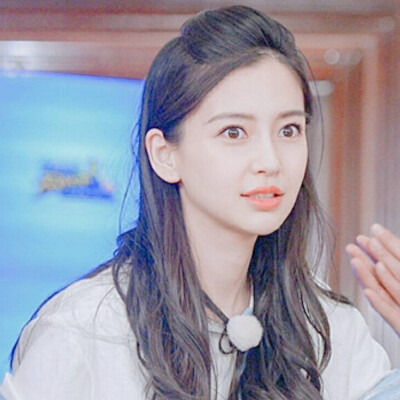 女神 颖三岁 仙女颖 蠢颖 北鼻 鼻鼻
杨颖Angelababy
你若微笑丶目光便倾城
♡全世界最好的杨颖♡
by.若萱