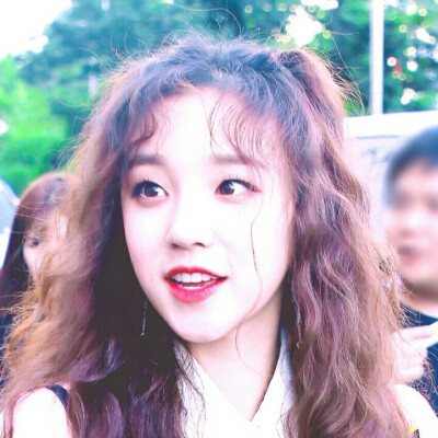 宋雨琦
by 予四九