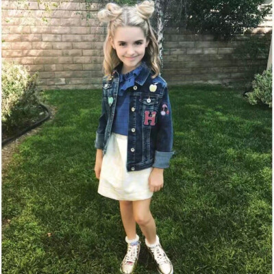 Mckenna Grace 麦麦