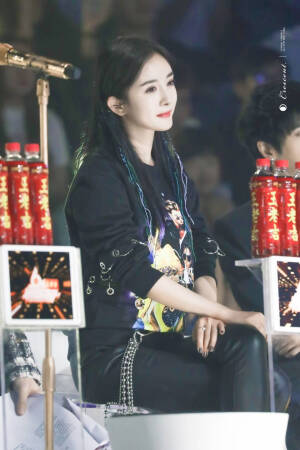 杨幂    《明日之子》