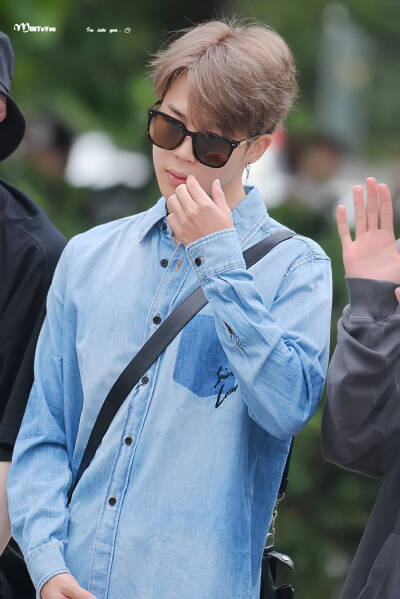 朴智旻Jimin旻旻釜山首席糯米团子박지민chimchim.
©MINToYou_1013