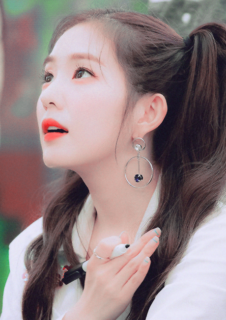 Irene。