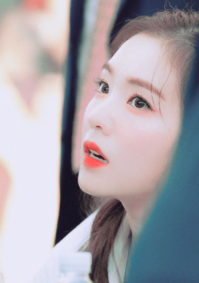 Irene。