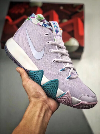 NIKE Kyrie 4 "90s" 欧文4 烟花配色