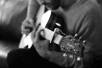 Search for similar...
source not provided
People 5184x3456 monochrome guitar musical instrument men Lacey Williams playing
