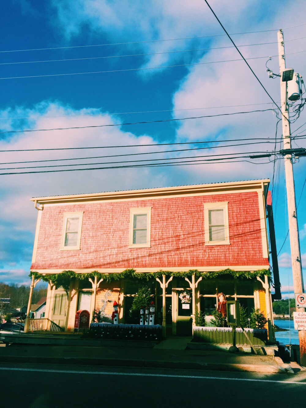 Mahone Bay 2015
太梦幻以至于没有文案配得上