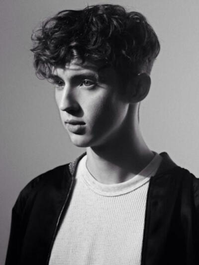 troye sivan