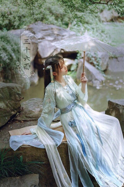 小起，半藏森林，三十六雨，汉服，汉元素