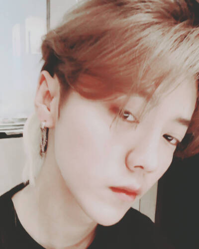 #鹿晗# INS更新。