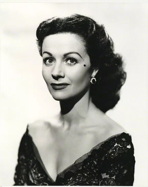 玛格丽特·洛克伍德 Margaret Lockwood