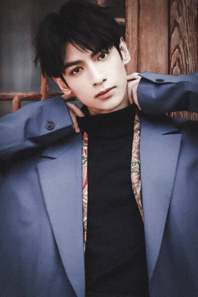 罗云熙