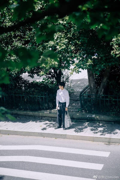 金浩森写真文艺背景