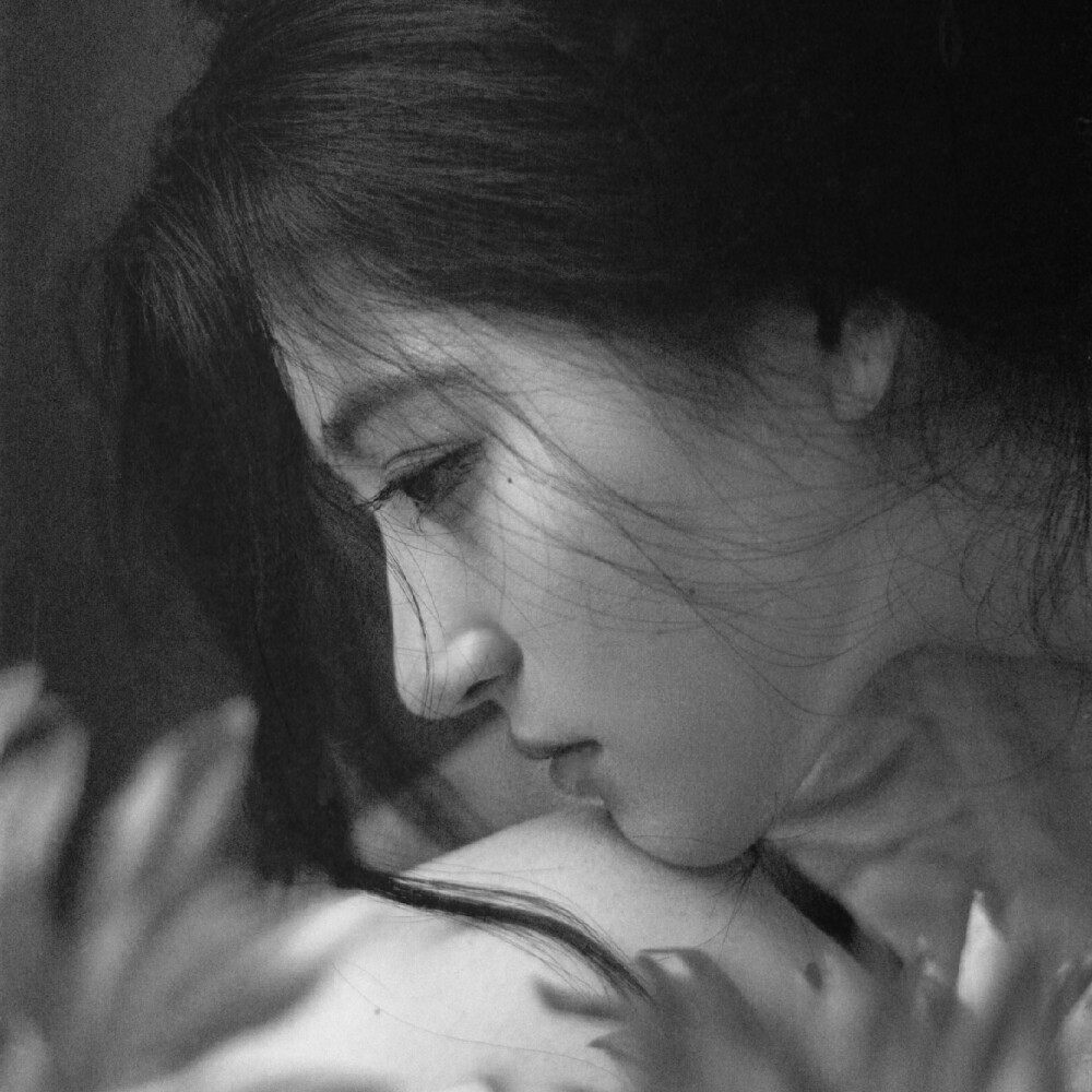 世中仙儿の
女生头像［清新］［韩系］［少女心］