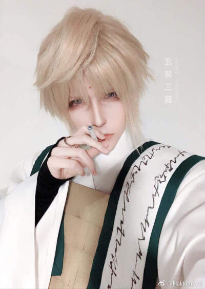 [cp]最遊記 Saiyuki
玄奘三蔵 Genjo Sanzo
Another childhood favourite of mine! Really recommend this series if you haven’t watched it yet✨
玄奘三蔵 Genjo Sanzo | Hakken 八犬
//front camera-photos a…