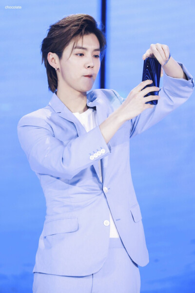#鹿晗# vivo x23 发布会。