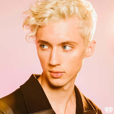 Troye Sivan 特洛伊希文 戳爷