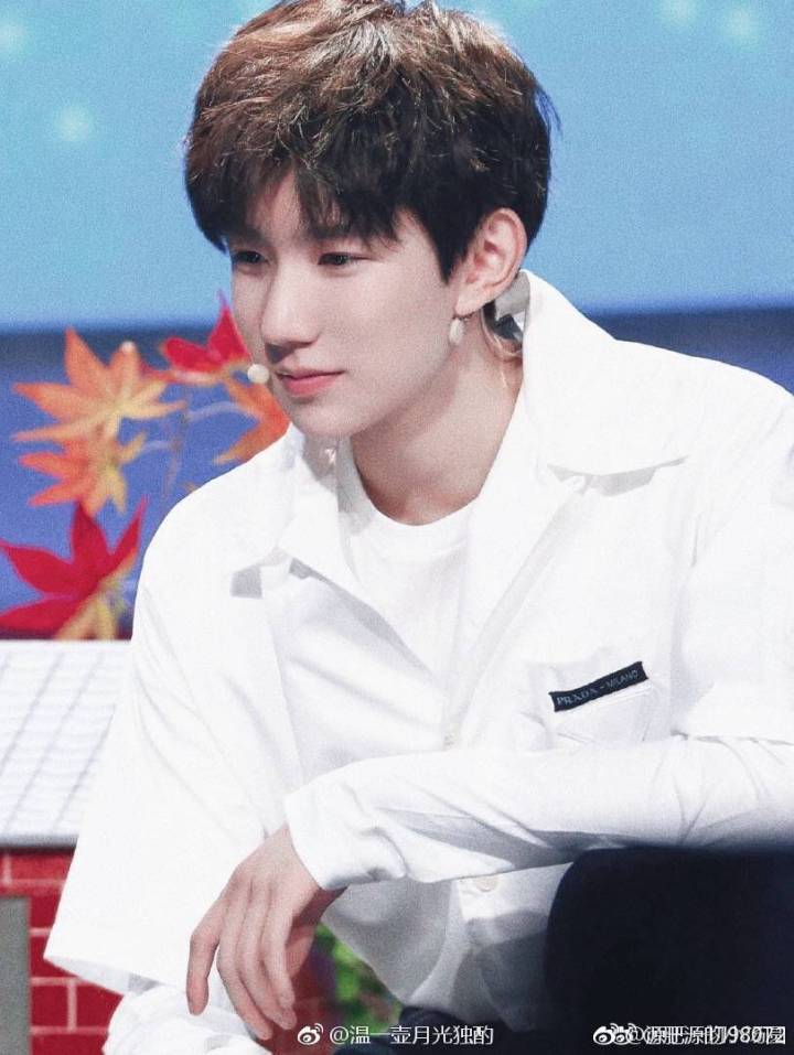 王源 越来越好的少年♡