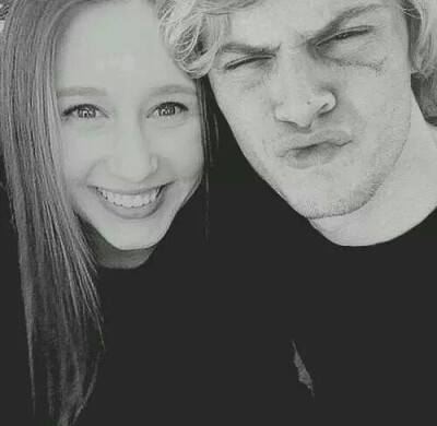 tate&violet